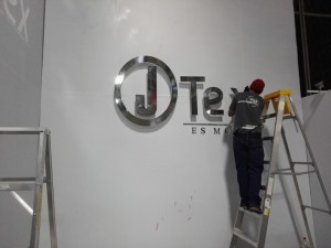 stand-j-tex-2-e1457231015391