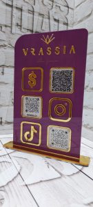 Se hacen código Qr en acrílico, para negocios y empresas con cobertura a todo el país, códigos QR para métodos de pago